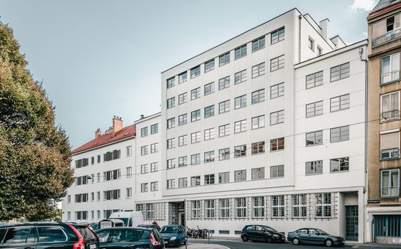 Pitkagasse 4 - Sanierung von 48 Eigentumswohnungen