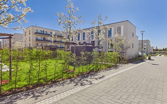 FÜNF HÖFE - Neubau von Bungalows und Reihenhäusern - Köln
