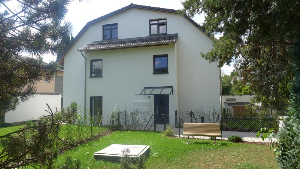 Bild Neubau Eigentumswohnungen Kuhfluchtstraße München: Bild eines Mehrfamilienhauses