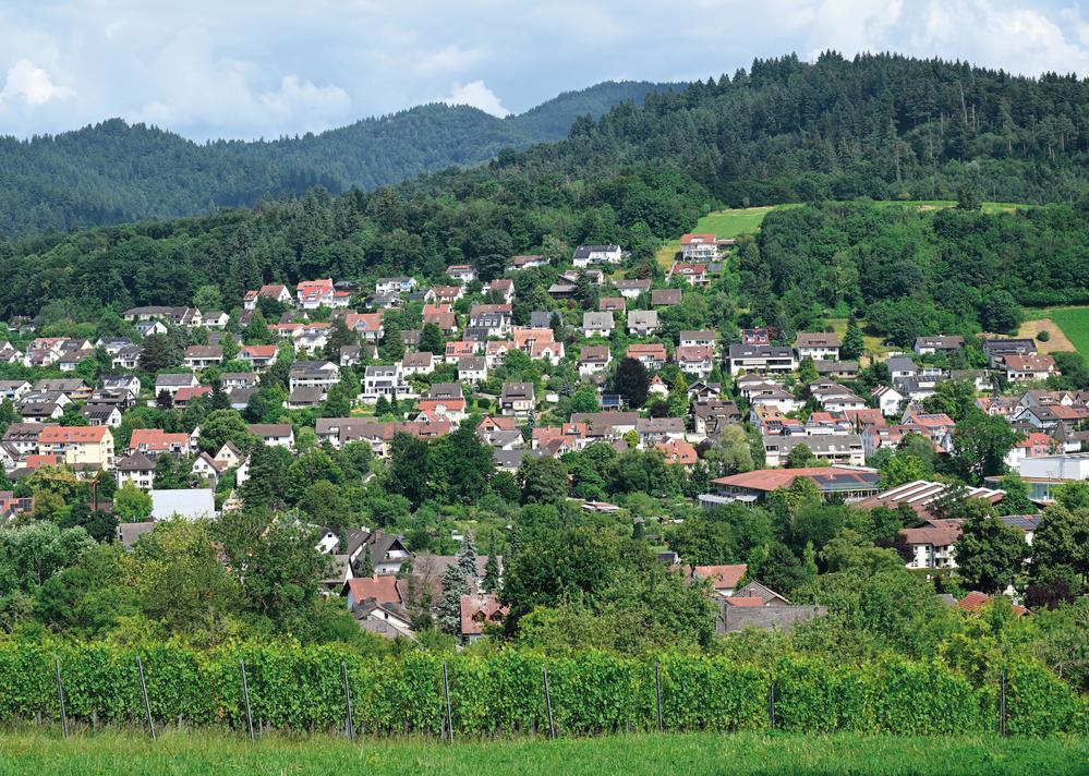 Bild Neubau Eigentumswohnungen Becherwaldstraße Merzhausen Bild Neubau Eigentumswohnungen Becherwaldstraße Merzhausen: Vogelpespektive auf Merzhausen