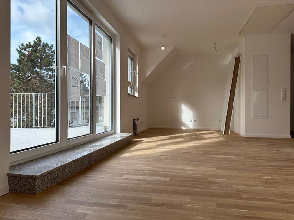 Bild Neubau Eigentumswohnungen Gaugasse Wiesbaden: Bild eines Zimmers mit großem Fenster