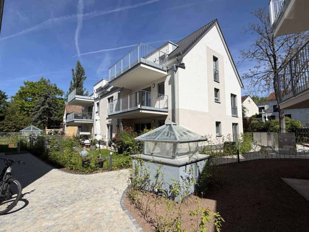 Bild Neubau Eigentumswohnungen Gaugasse Wiesbaden: Bild eines Mehrfamilienhauses