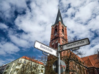 Bilder zum Neubau AXIS