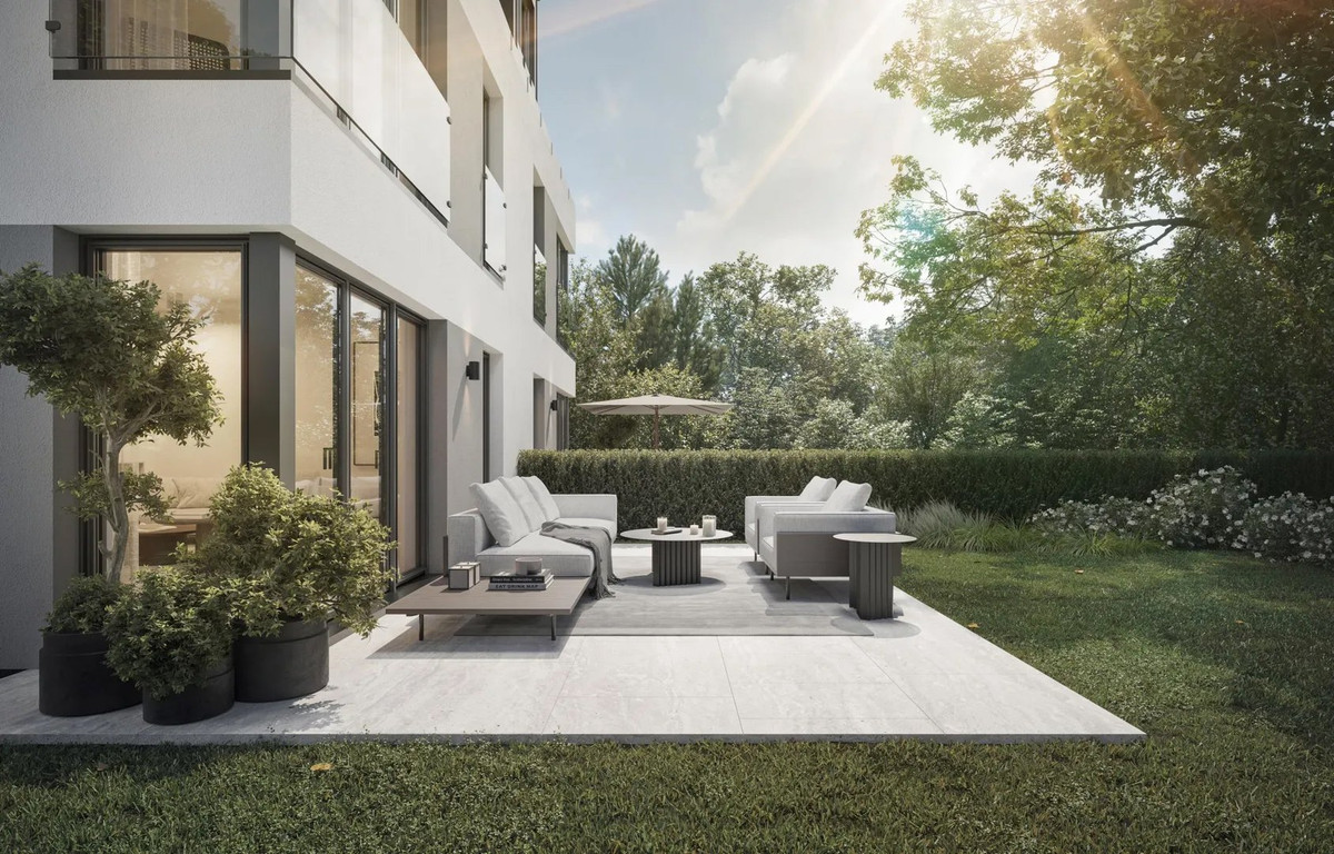 Hans-Grässel-Weg 7a