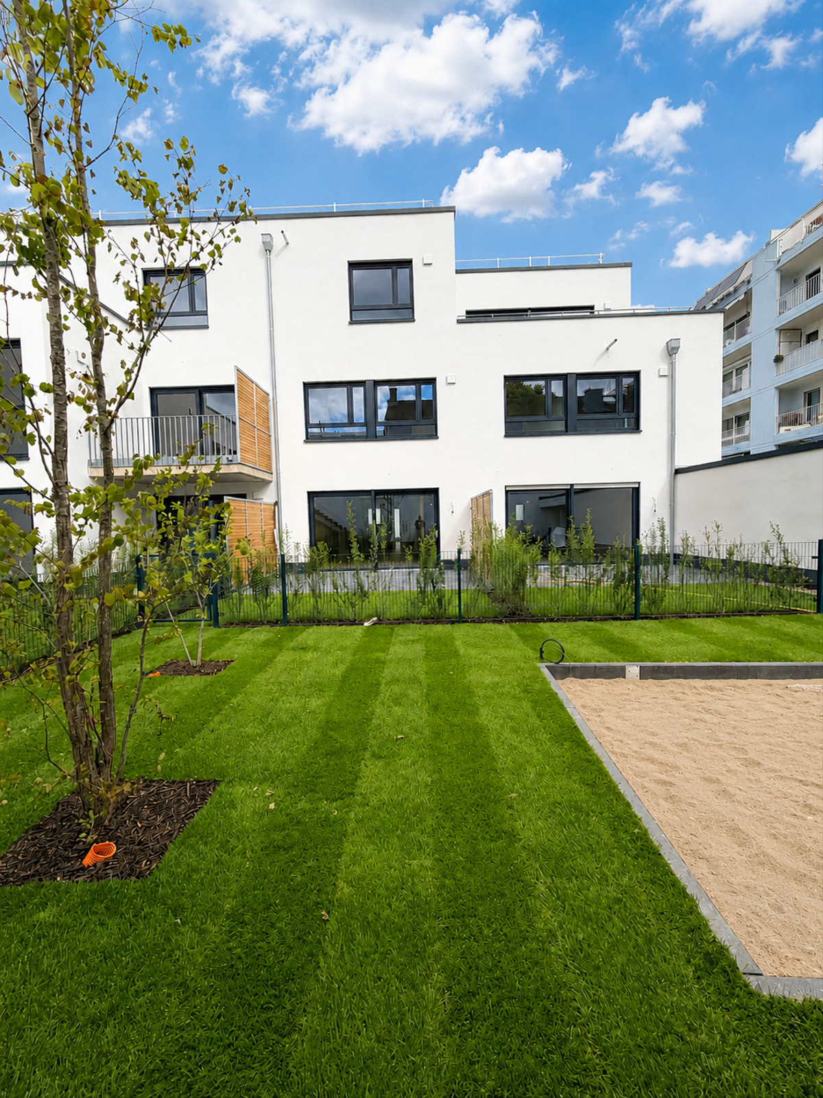 Raderthaler Straße 33-37