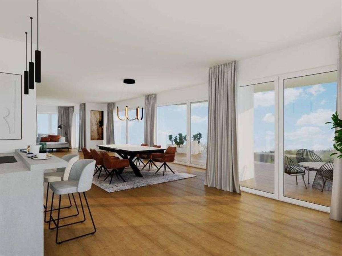 WEITBLICK IM DAMBACHTAL