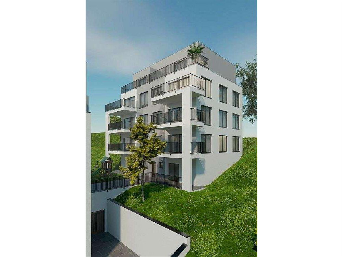 WEITBLICK IM DAMBACHTAL