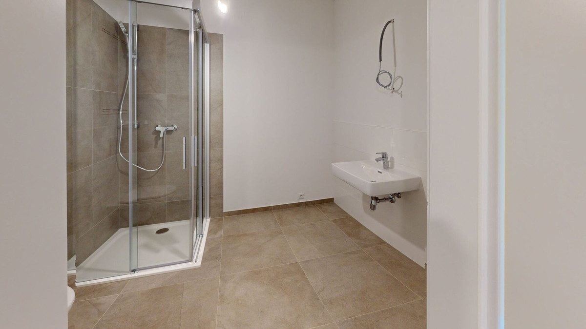 04-H2-03-Badezimmer