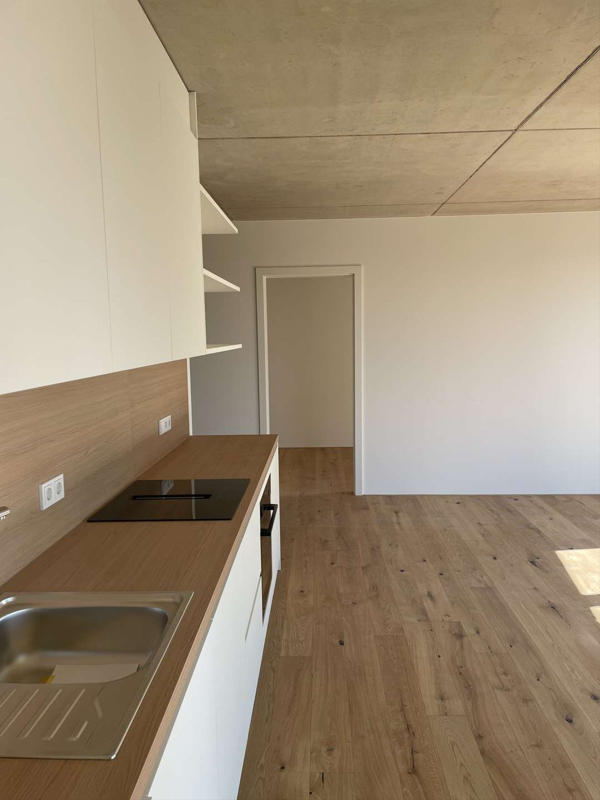 zzgl. hochwertige Einbauküche - Herdergärten - 1.3.5 Seitenansicht