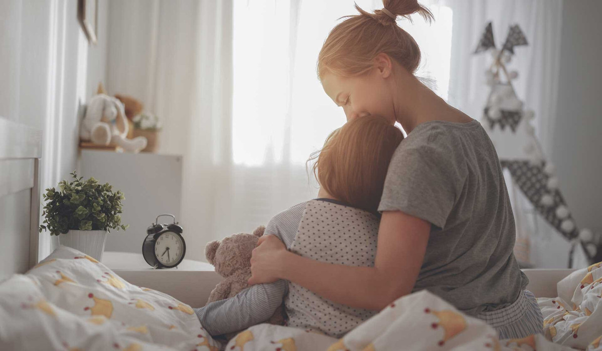 Per Druck auf den Schalter der elektrischen Rollläden ist die pa