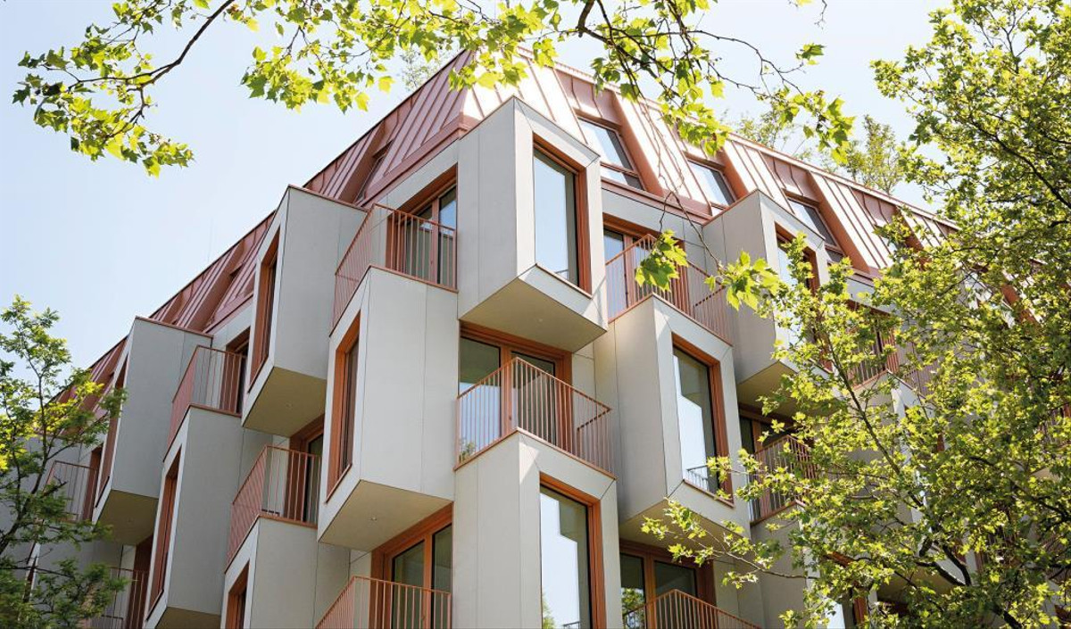 Mitten in den Platanen