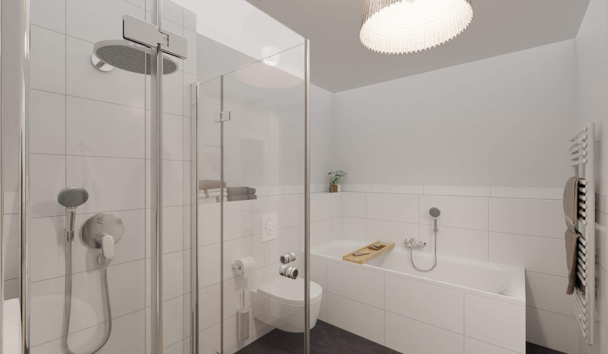 Modern gefliestes Badezimmer mit bodengleicher Dusche und Badewanne