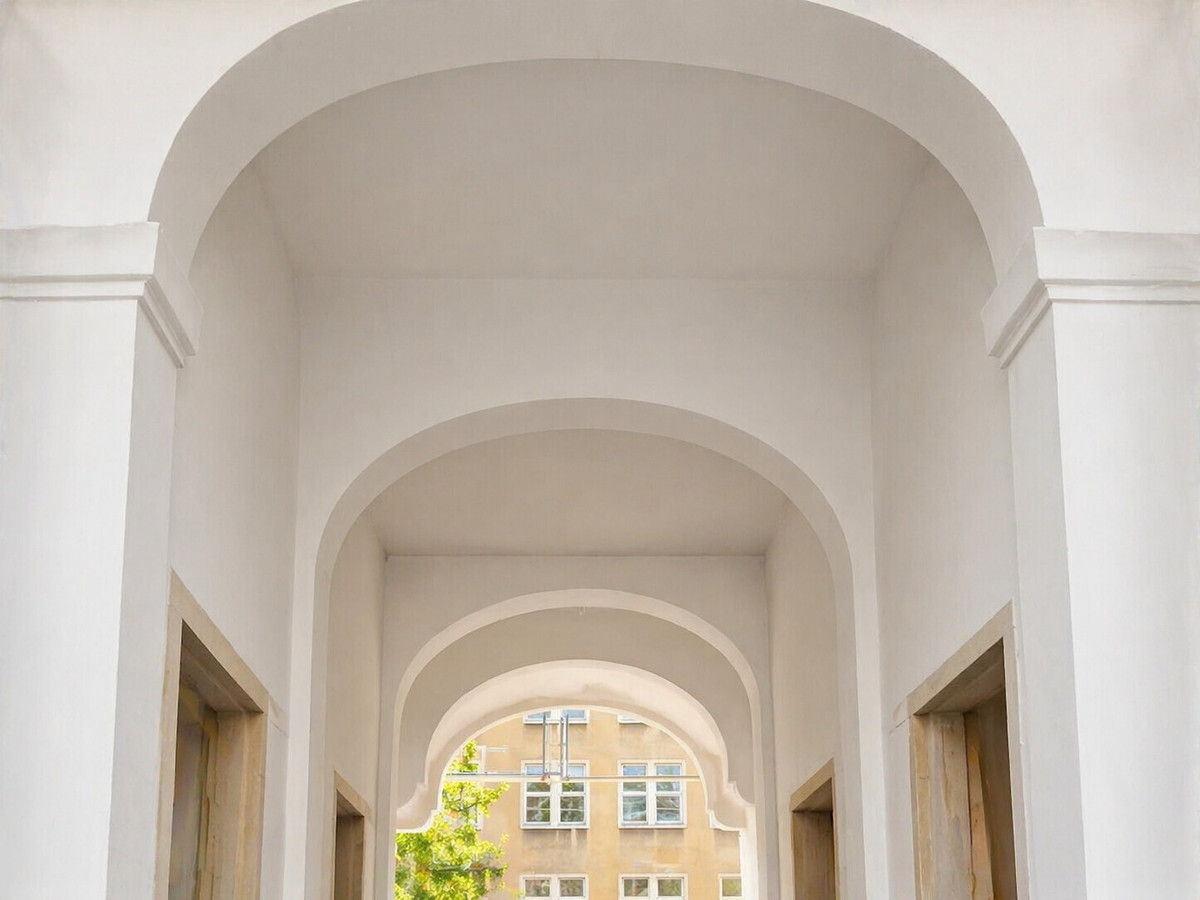 Durchgang Hof