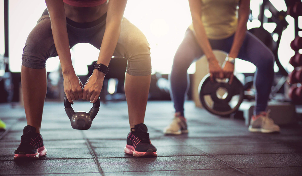 Der Fitness- und Freizeitbereich zur gemeinsamen Nutzung im Untergeschoss
