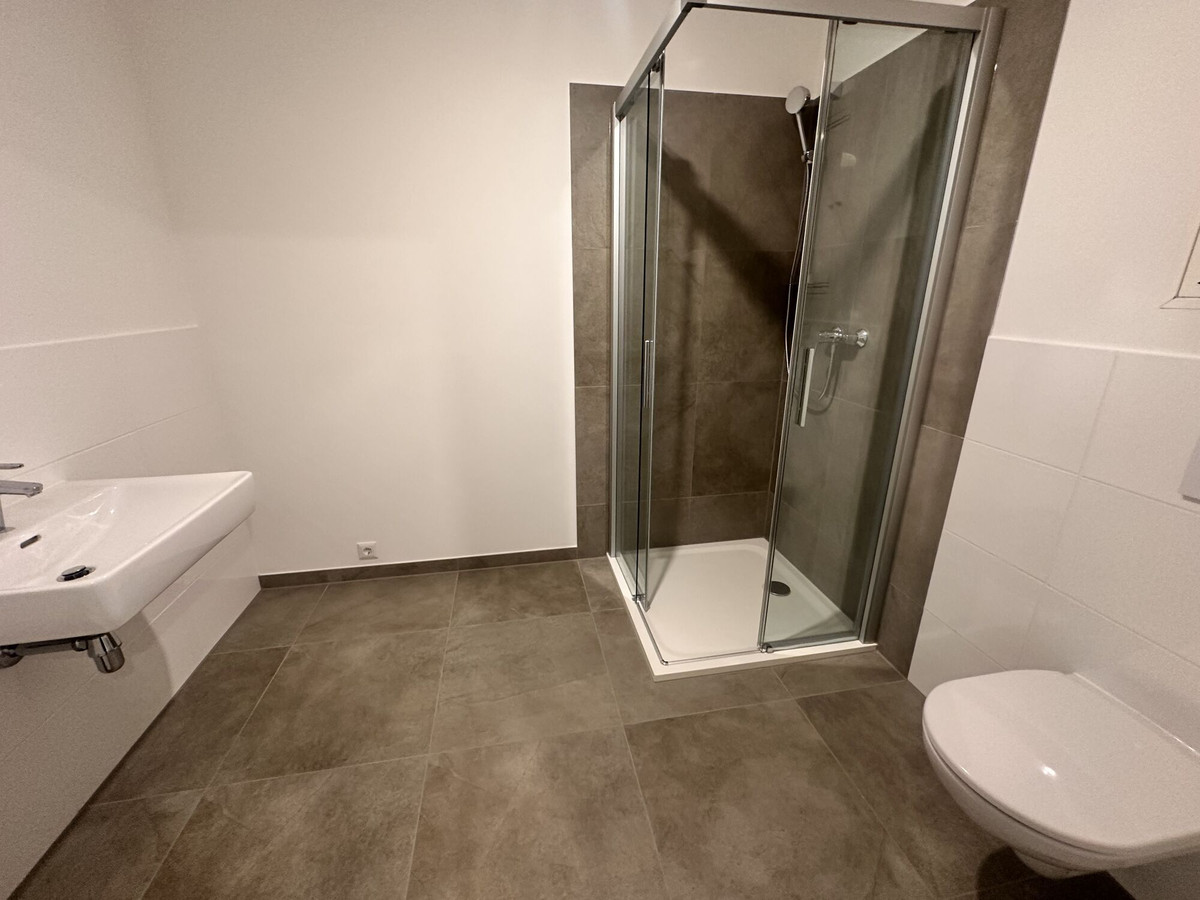 08-H1-06-Badezimmer
