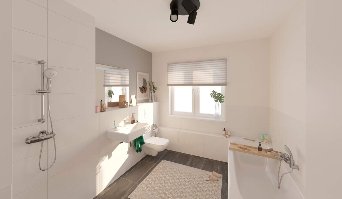 Modern gefliestes Bad mit bodengleicher Dusche und Badewanne