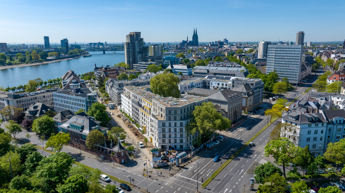 Viva-Agrippina-300425-2