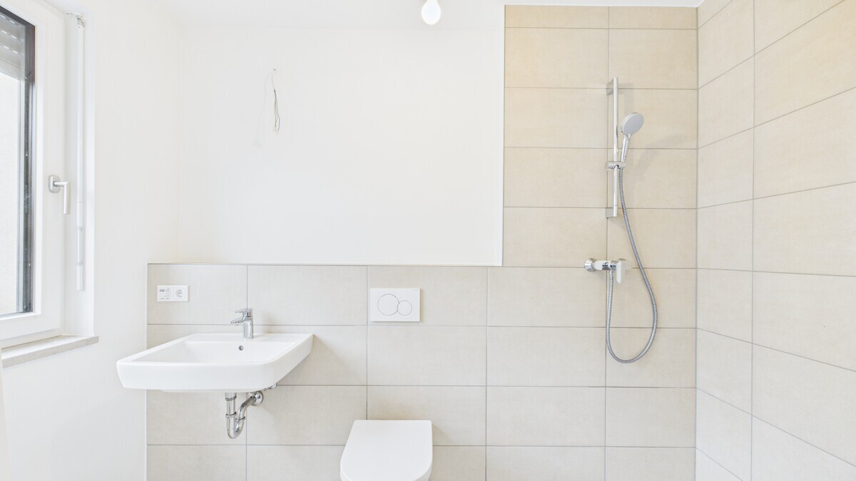Badezimmer DG.