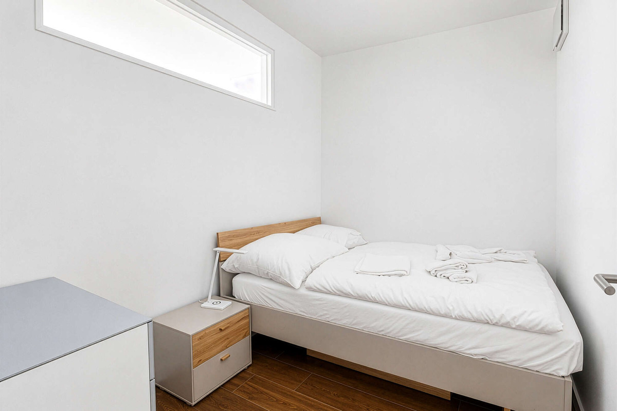 2. Schlafzimmer