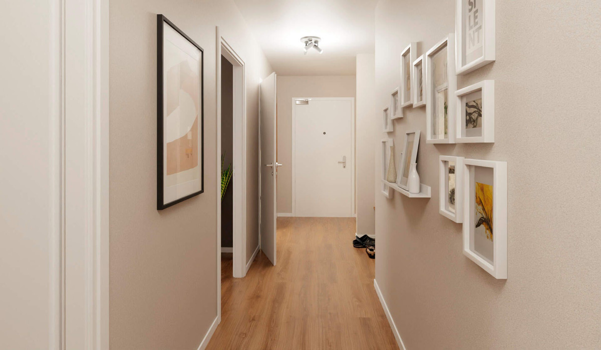 Großer Flur mit Platz für eine Garderobe