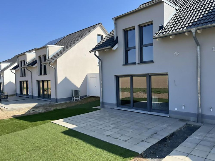 Burgstraße 2 - 24 new build semi-detached houses