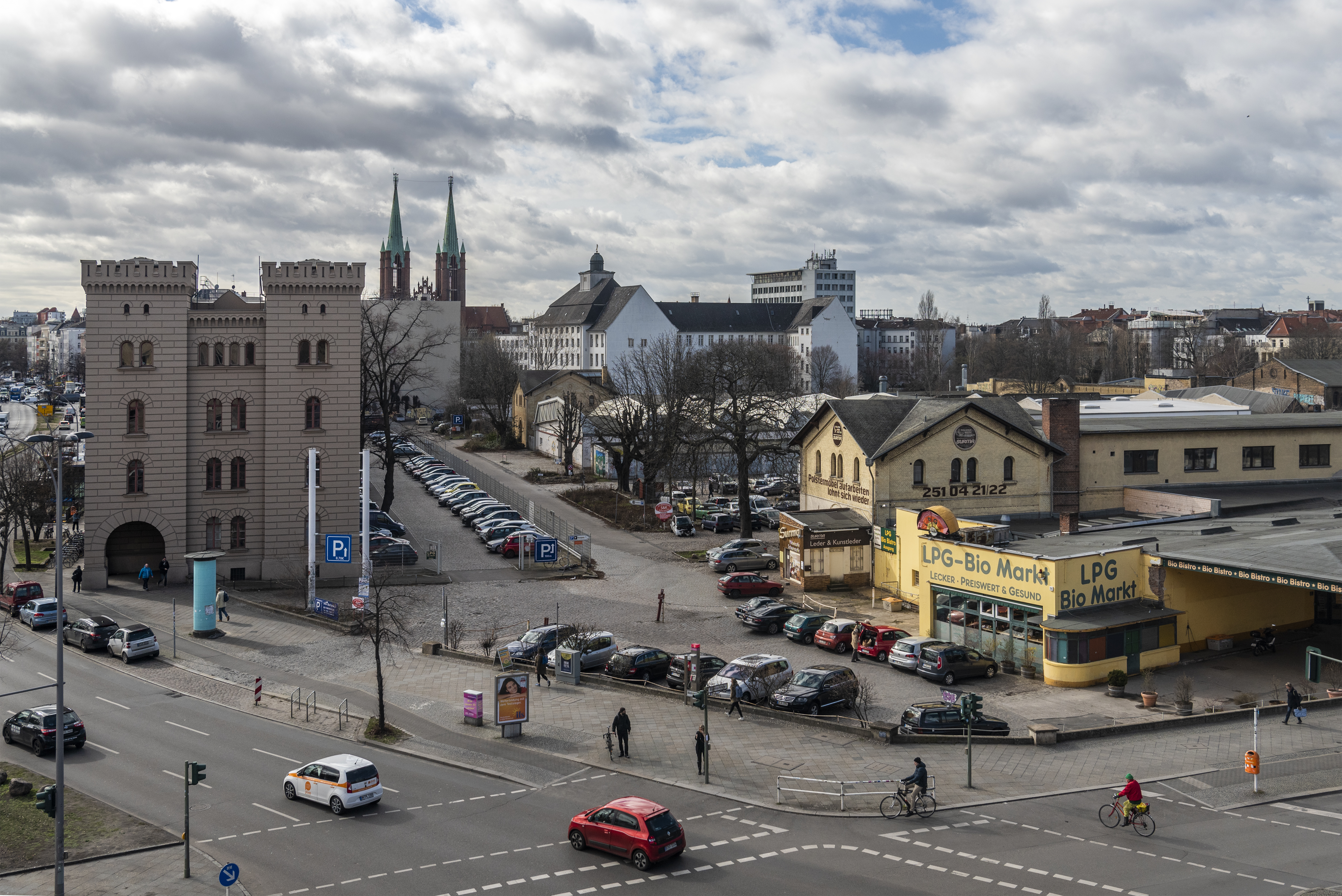 maxsize_b89f9b1e60c27a47a78db4c3b28345ba_ds0204_rathausblock_ouwerkerk_20190313_0407