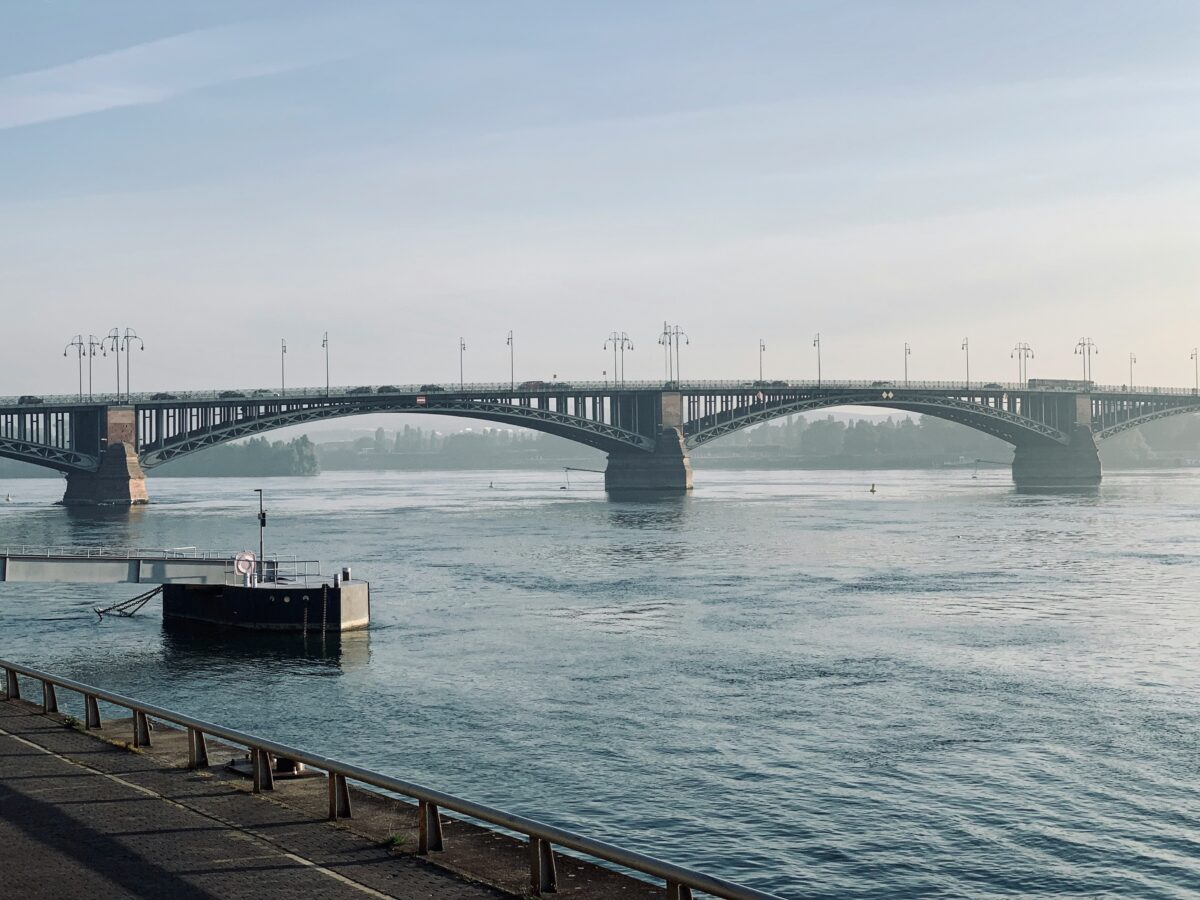 Theodor Heuss Brücke in Mainz.
