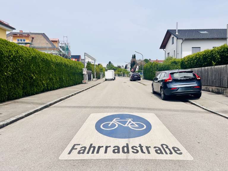 ruhige Anliegerstrasse