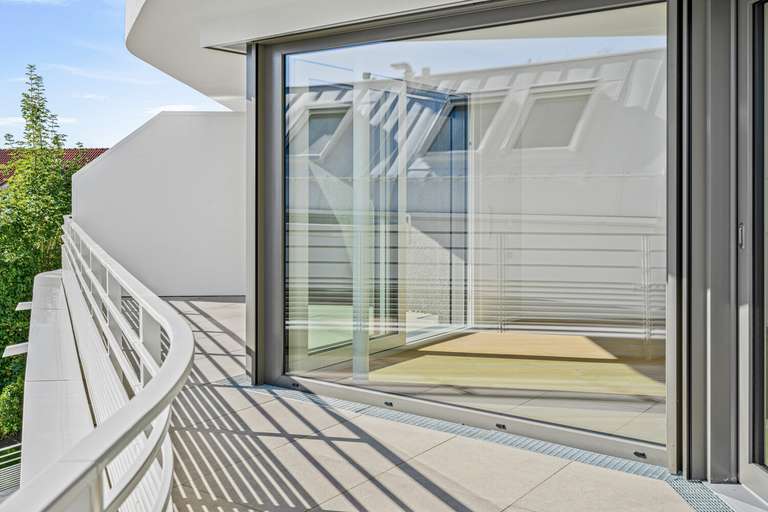 Balkon D18