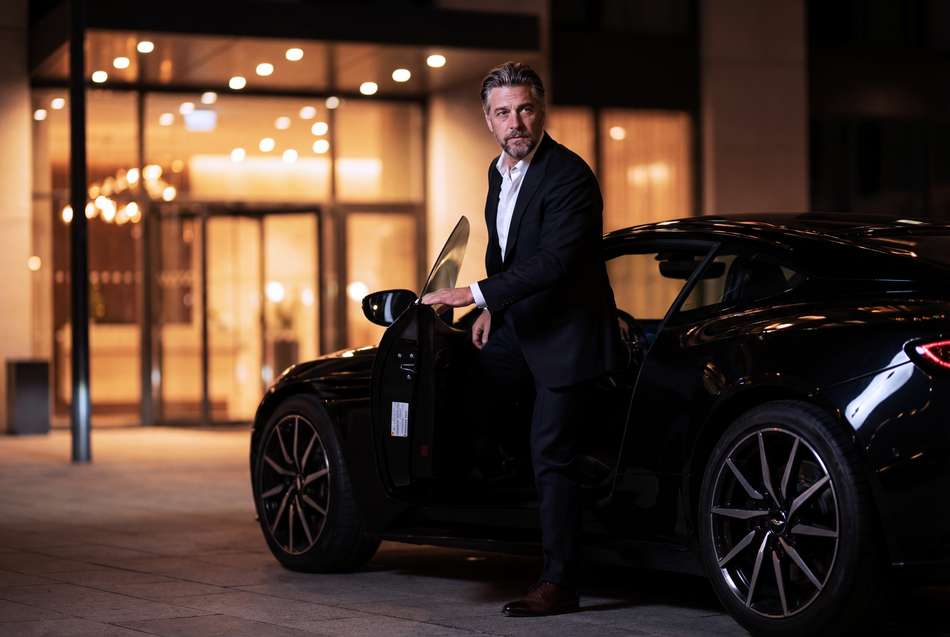 Luxury Car Sharing