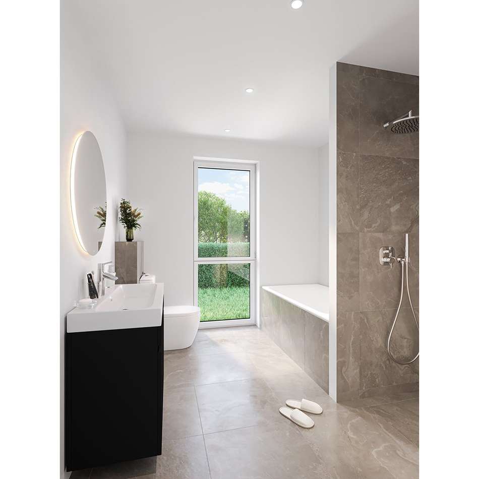 bath web 72 dpi.jpg