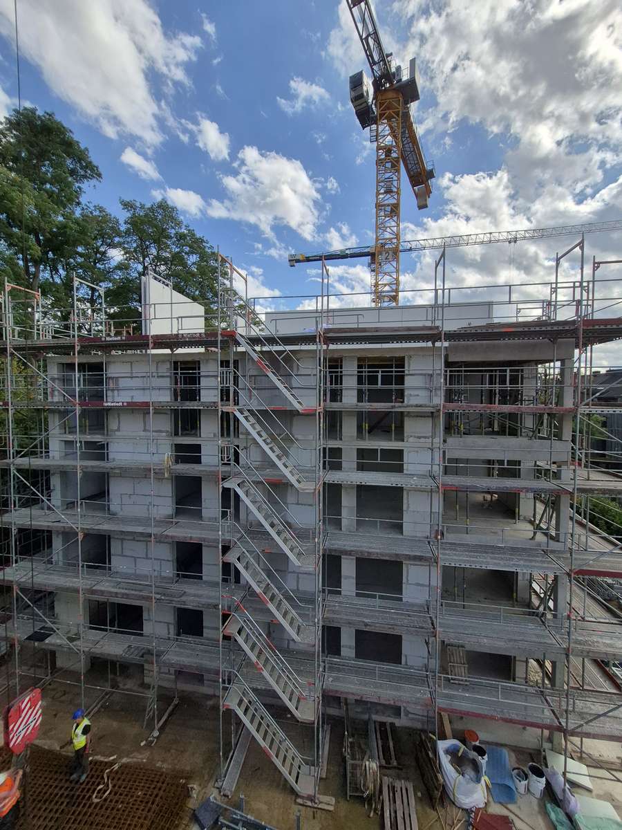 Haus 1 - September 2026