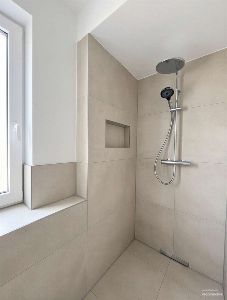 Dusche Bad 1