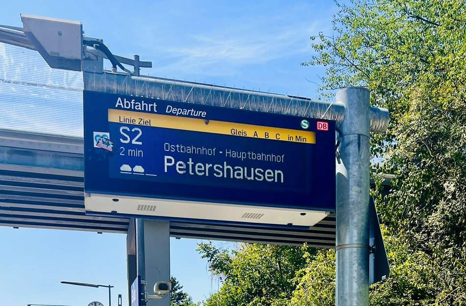S-Bahn-Haltestelle GrubRi. M