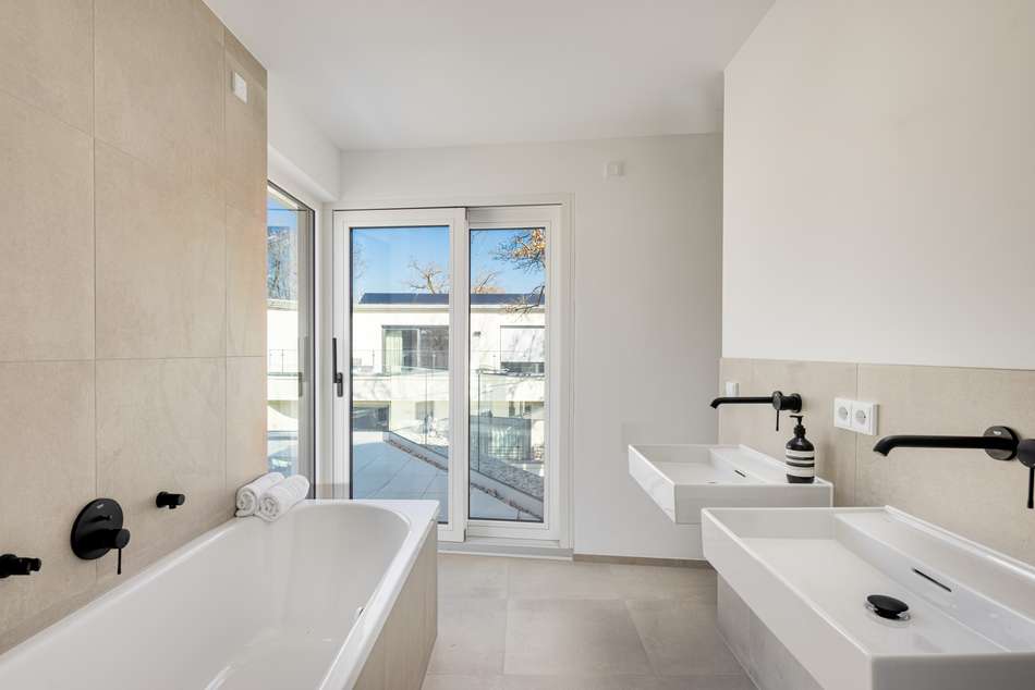 Masterbad Wohnung 7