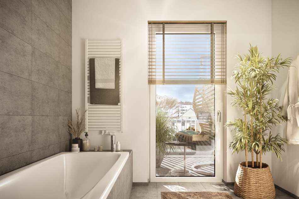 Badezimmer mit Wanne