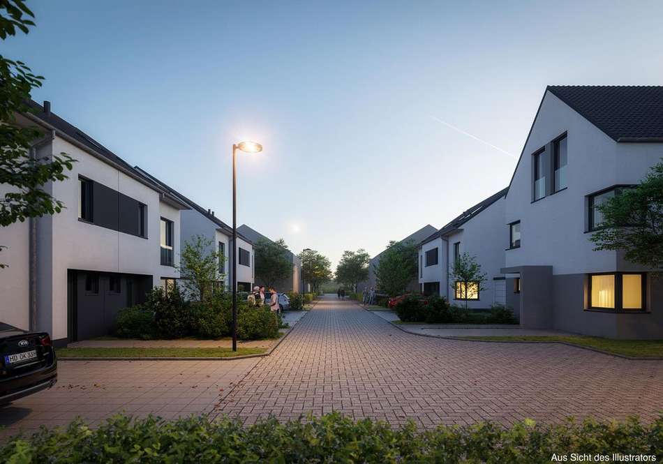 blick-in-die-strasse-am-abend.