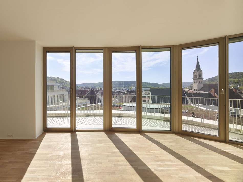 Großzügige Fensterflächen