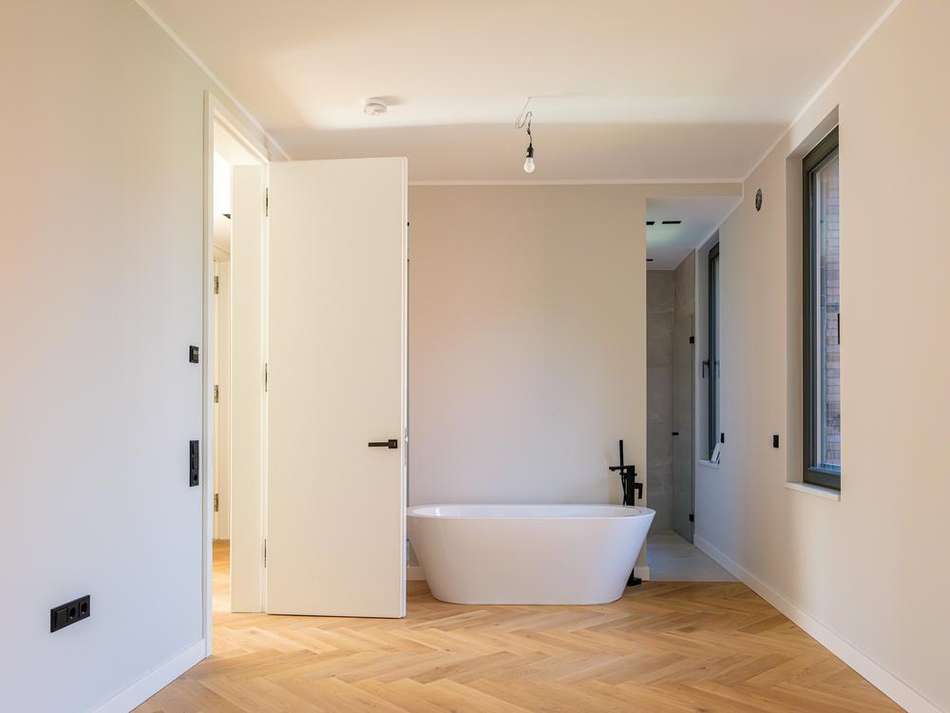 badezimmer 1.jpg