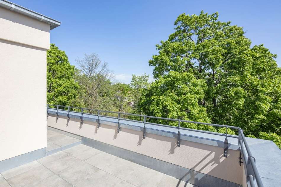 07 grosse balkone und terrasse
