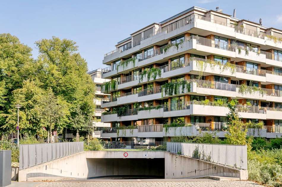 optionale garagenplatze nebena