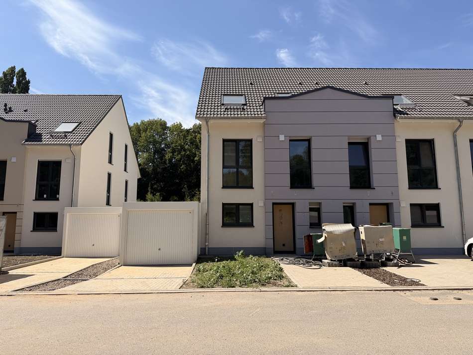Straßenansicht Hausreihe B