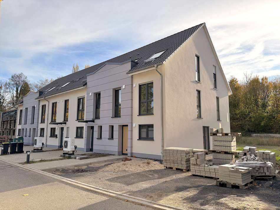 Straßenansicht Hausreihe B