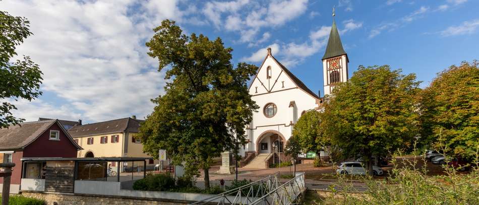 Ehrenkirchen Kirche